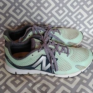 Women's New Balance 630v5 SZ 9.5